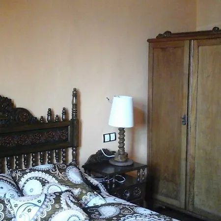 Pazo De *